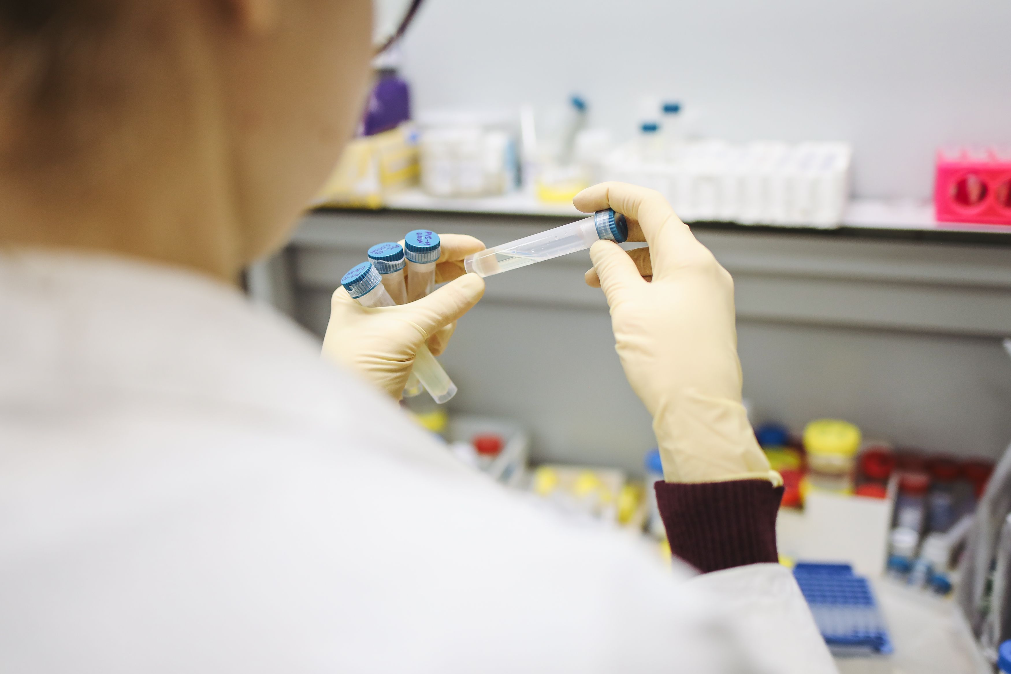 Specialist laboratory environment